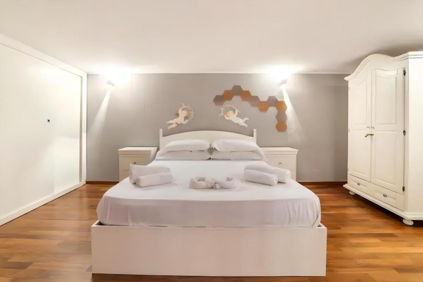 דירות נאפולי Borrelli House מראה חיצוני תמונה